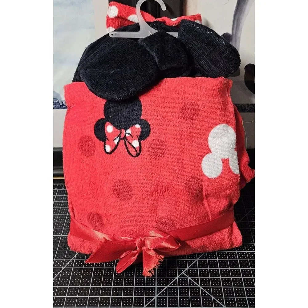 Disney Minnie‎ Mouse girls ear + bow hooded Towel 22x51